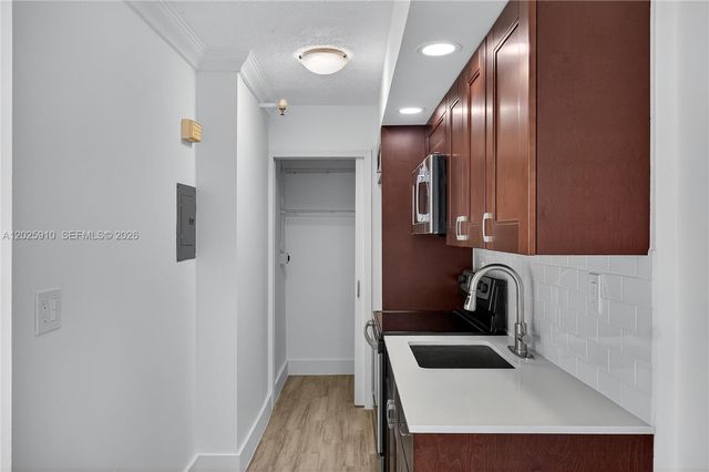 1255 Collins Ave 504, Miami Beach, FL 33139
