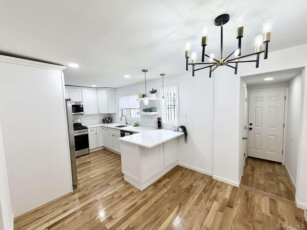 104-20 47th Avenue, Corona, NY 11368 — photo 4