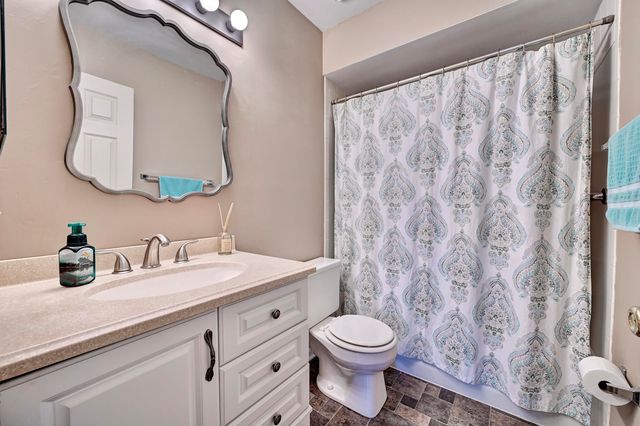 6 Claiborne Court, Florence, KY 41042