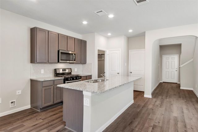 2750 Williams Grove Court, Conroe, TX 77304