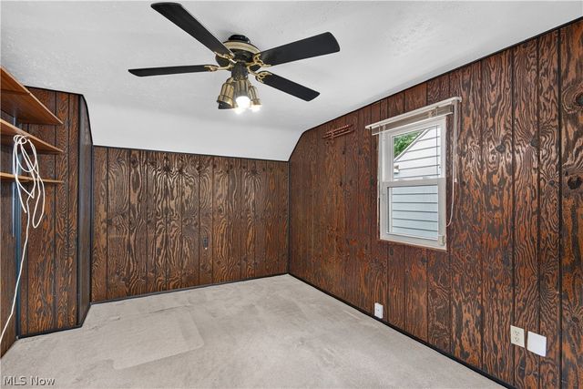 19811 Shakerwood Road, Warrensville Heights, OH 44122