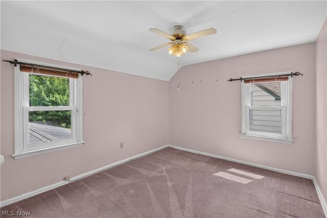 19811 Shakerwood Road, Warrensville Heights, OH 44122