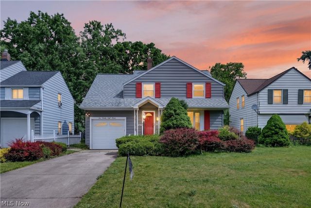 19811 Shakerwood Road, Warrensville Heights, OH 44122