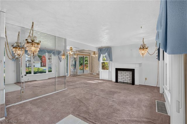 19811 Shakerwood Road, Warrensville Heights, OH 44122