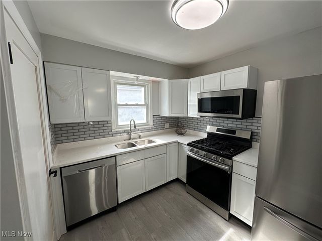 922 Winton Avenue, Akron, OH 44320