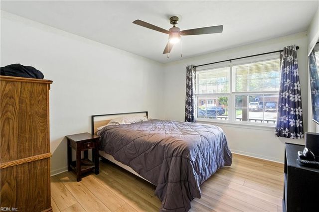 5213 Rolleston DR, Virginia Beach, VA 23464