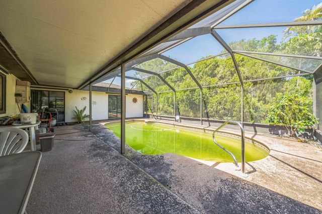257 SW Cherryhill Road, Port St Lucie, FL 34953