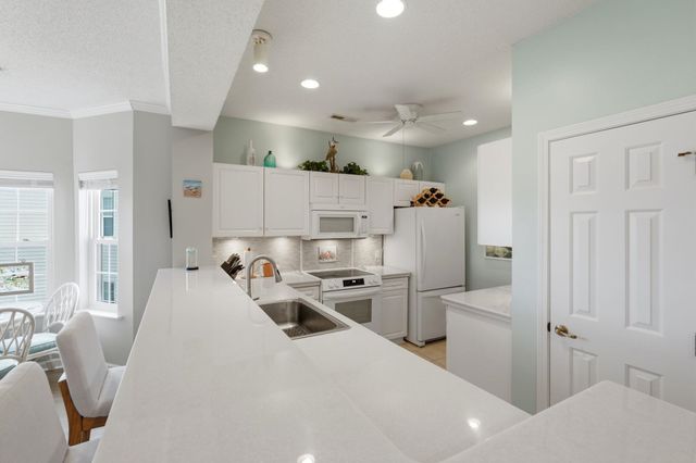4450 Turtle Ln Apt 3D, Little River, SC 29566