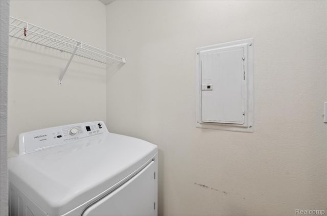 12204 Pinehurst Lane 32, Grand Blanc Charter Township, MI 48439