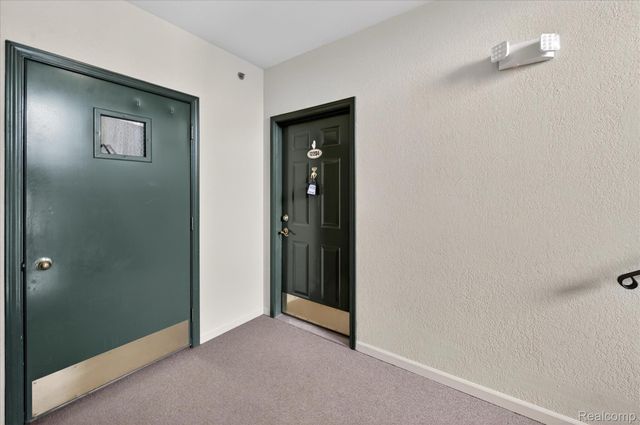 12204 Pinehurst Lane 32, Grand Blanc Charter Township, MI 48439