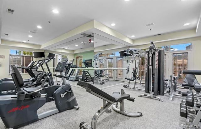 12204 Pinehurst Lane 32, Grand Blanc Charter Township, MI 48439