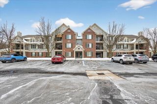 12204 Pinehurst Lane 32, Grand Blanc Charter Township, MI 48439