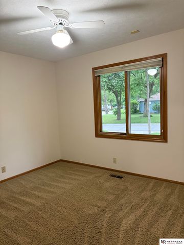 1113 N 83rd Street, Omaha, NE 68114