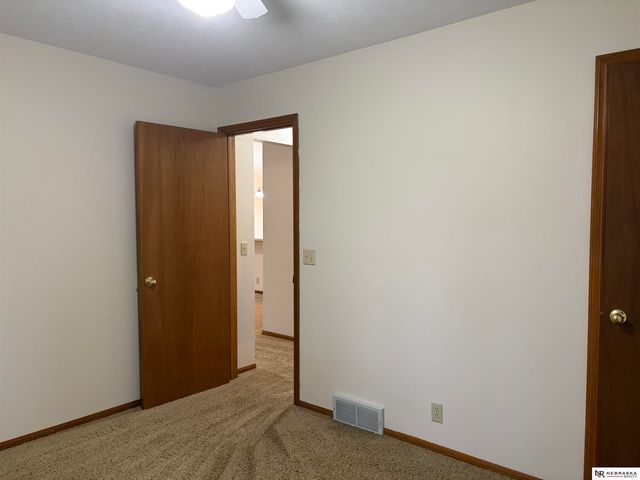 1113 N 83rd Street, Omaha, NE 68114