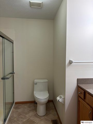 1113 N 83rd Street, Omaha, NE 68114
