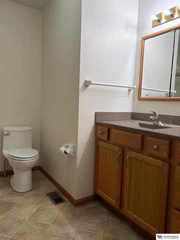 1113 N 83rd Street, Omaha, NE 68114