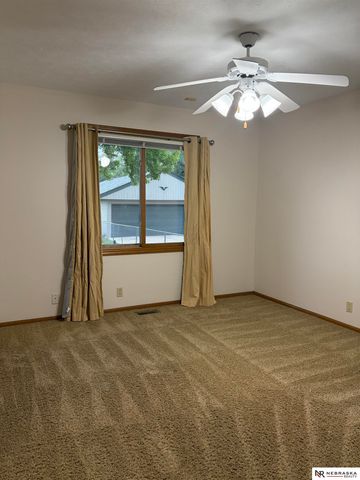1113 N 83rd Street, Omaha, NE 68114