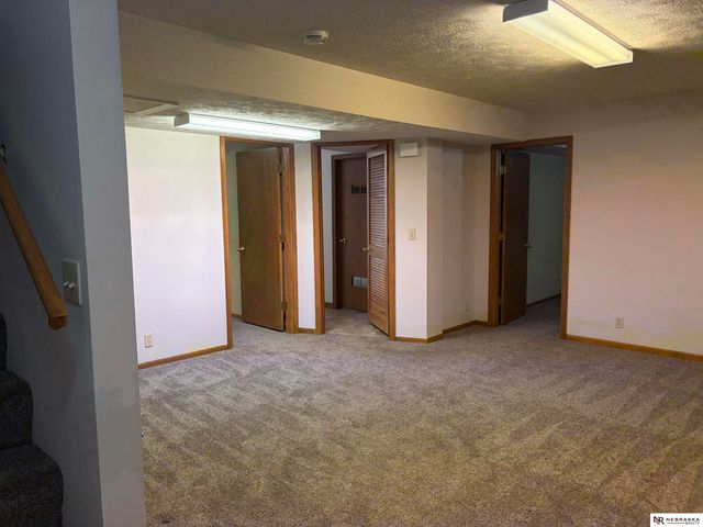 1113 N 83rd Street, Omaha, NE 68114