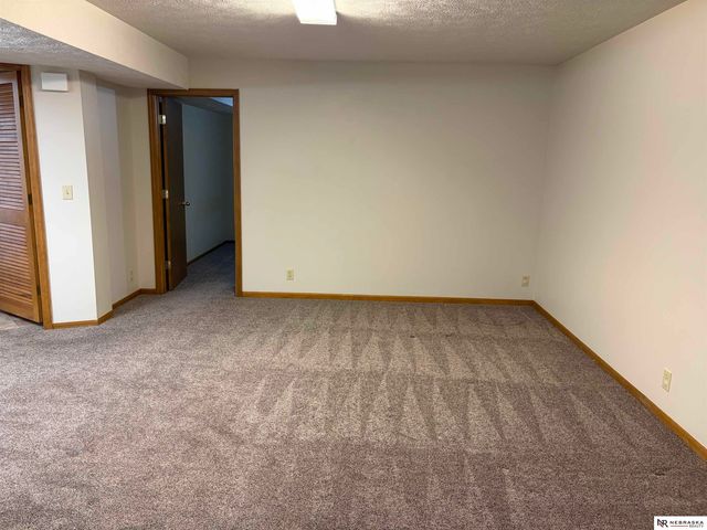 1113 N 83rd Street, Omaha, NE 68114