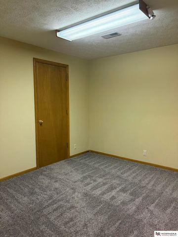 1113 N 83rd Street, Omaha, NE 68114