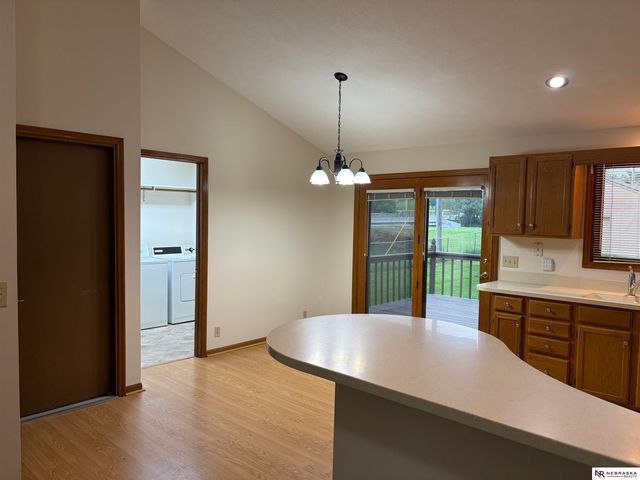 1113 N 83rd Street, Omaha, NE 68114