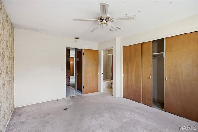 1552 Rathford Drive, Creve Coeur, MO 63146