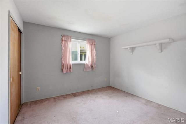 1552 Rathford Drive, Creve Coeur, MO 63146
