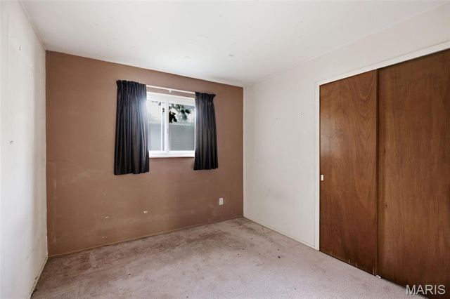 1552 Rathford Drive, Creve Coeur, MO 63146