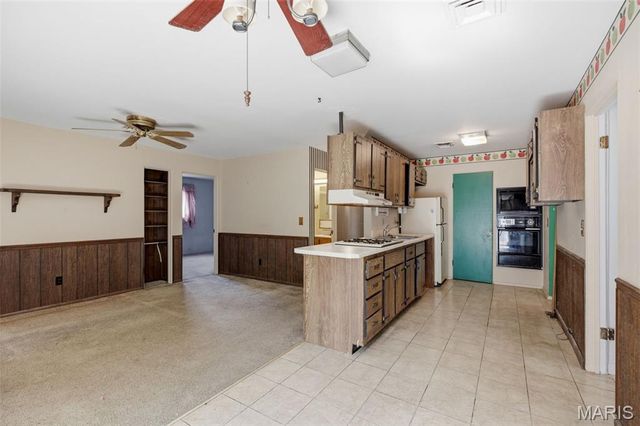 1552 Rathford Drive, Creve Coeur, MO 63146
