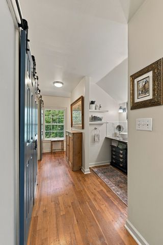 916 Rodney Dr, Nashville, TN 37205