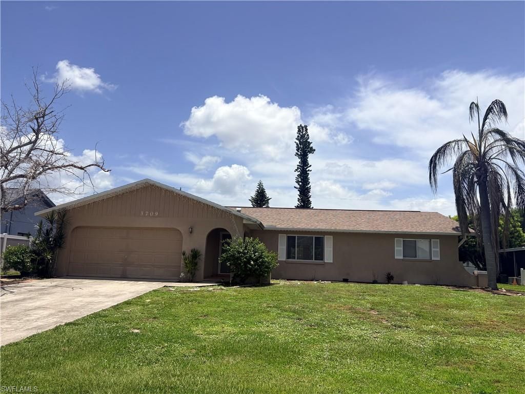 3709 SW 1st PL, Cape Coral, FL 33914
