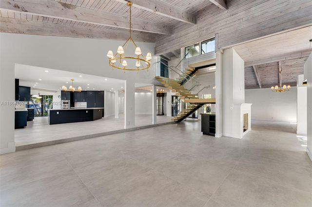 500 Palm Dr, Hallandale Beach, FL 33009