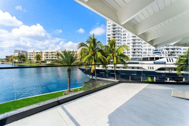 500 Palm Dr, Hallandale Beach, FL 33009