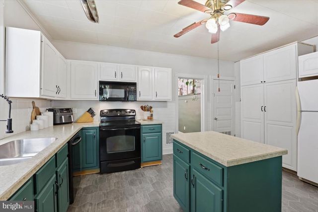 280 DUKE ST, Ephrata, PA 17522