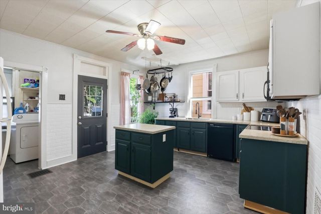 280 DUKE ST, Ephrata, PA 17522