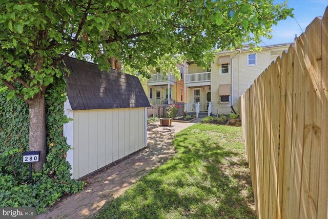 280 DUKE ST, Ephrata, PA 17522