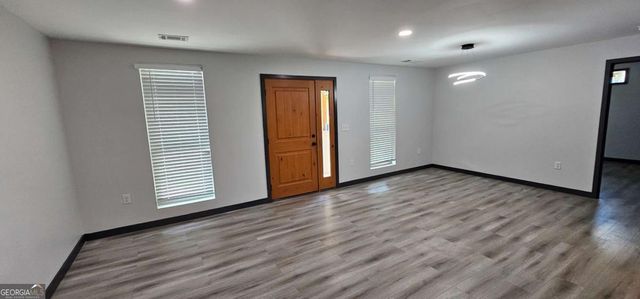 185 Glenrose Circle SW, Atlanta, GA 30354