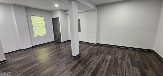 185 Glenrose Circle SW, Atlanta, GA 30354