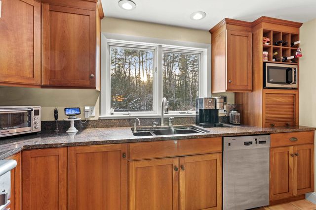 104 Tower Hill Road, Candia, NH 03034