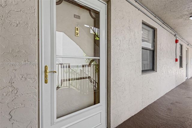 6701 N University Drive 210, Tamarac, FL 33321
