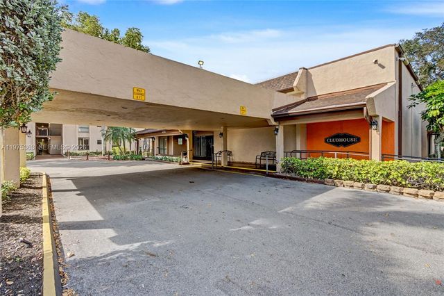 6701 N University Drive 210, Tamarac, FL 33321