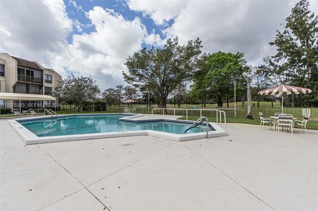 6701 N University Drive 210, Tamarac, FL 33321