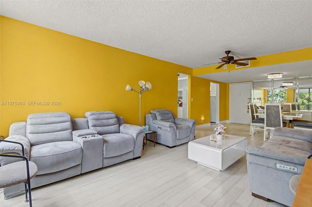 6701 N University Drive 210, Tamarac, FL 33321