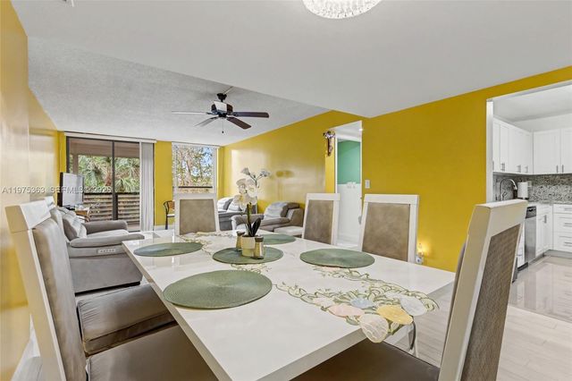 6701 N University Drive 210, Tamarac, FL 33321