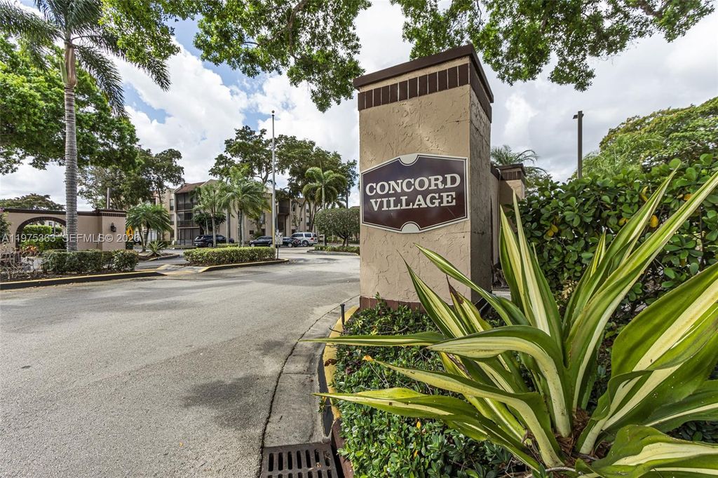 6701 N University Drive 210, Tamarac, FL 33321