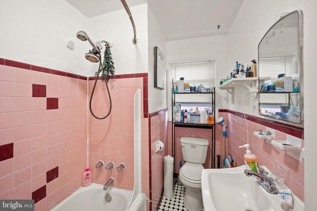 6322 SYLVESTER ST, Philadelphia, PA 19149