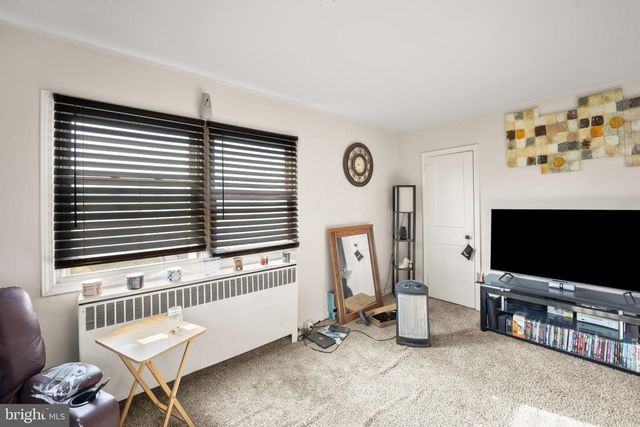 6322 SYLVESTER ST, Philadelphia, PA 19149