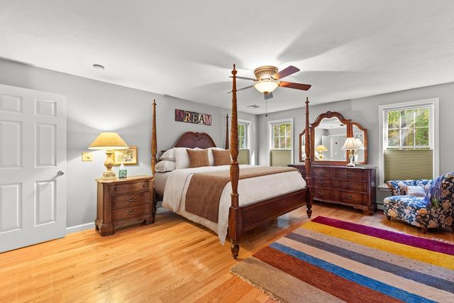 201 Buck Knoll Rd, Raynham, MA 02767