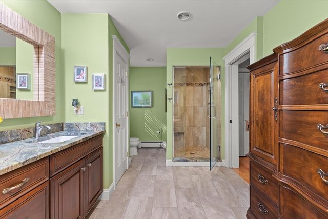 201 Buck Knoll Rd, Raynham, MA 02767