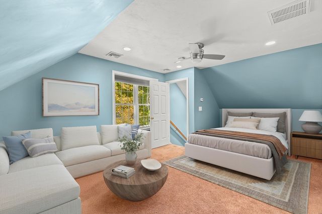 201 Buck Knoll Rd, Raynham, MA 02767